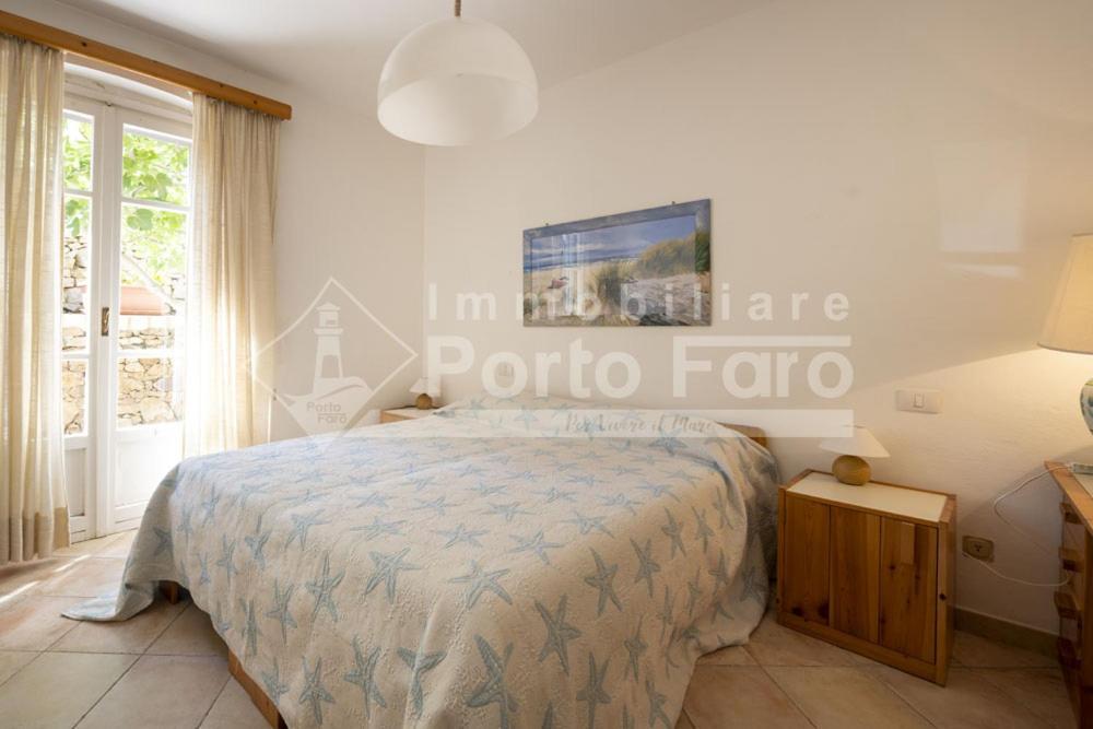 2 Pineta - Ampio Quadrilocale Sulla Spiaggia Di Porto Faro Palau Exterior photo